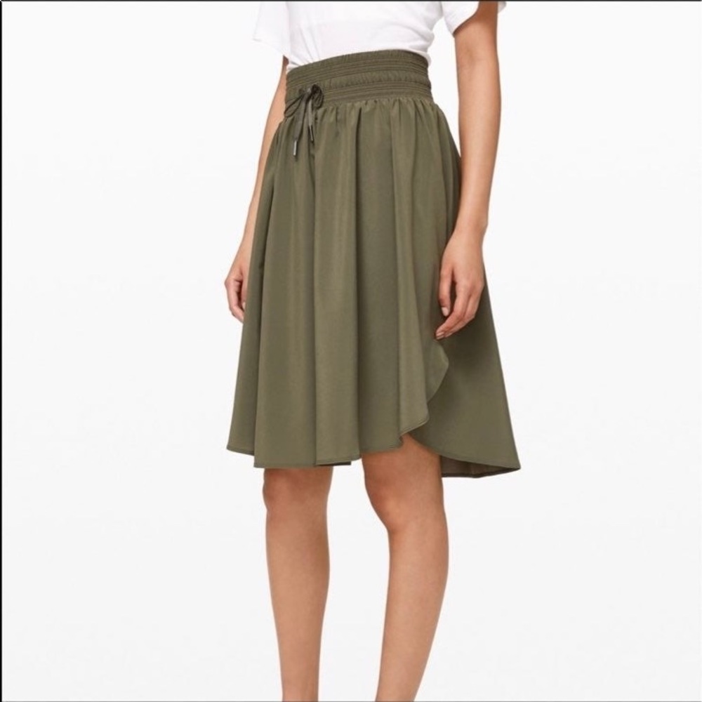 Lululemon Everyday Skirt 8 Olive Green